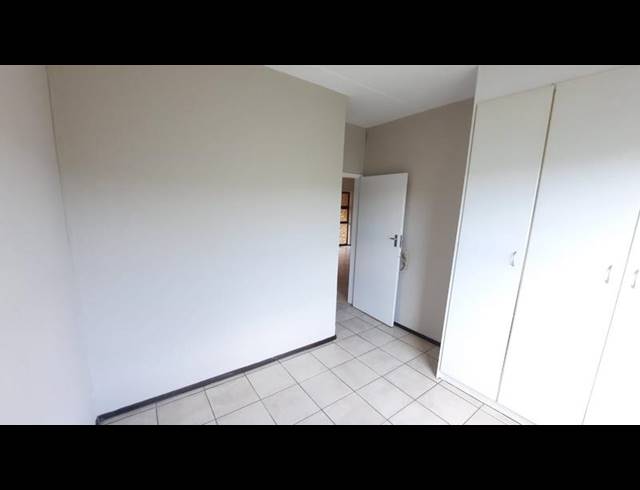 2 BEDROOM PROPERTY TO RENT IN WELTEVREDEN PARK